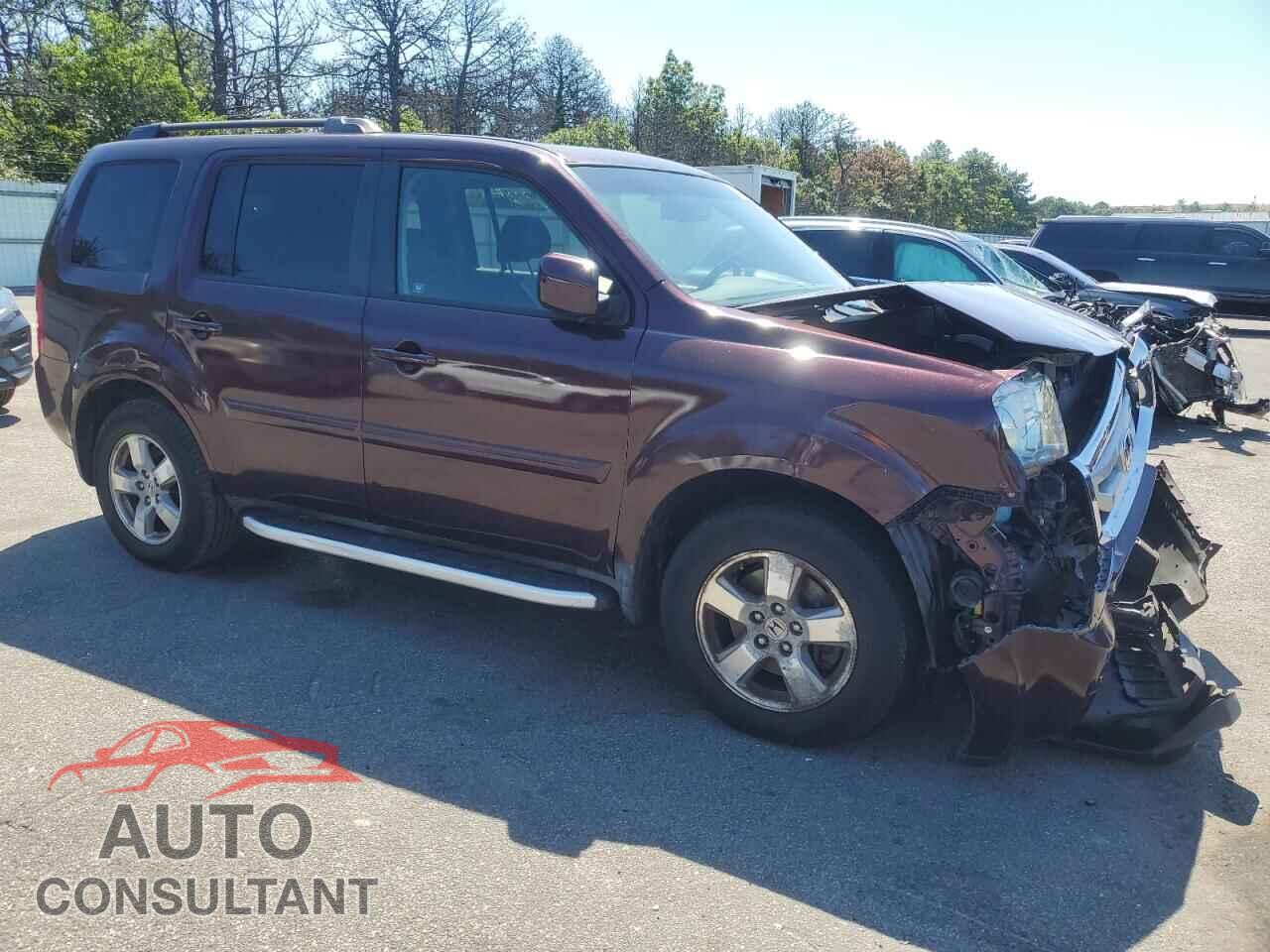 HONDA PILOT 2011 - 5FNYF4H68BB011592