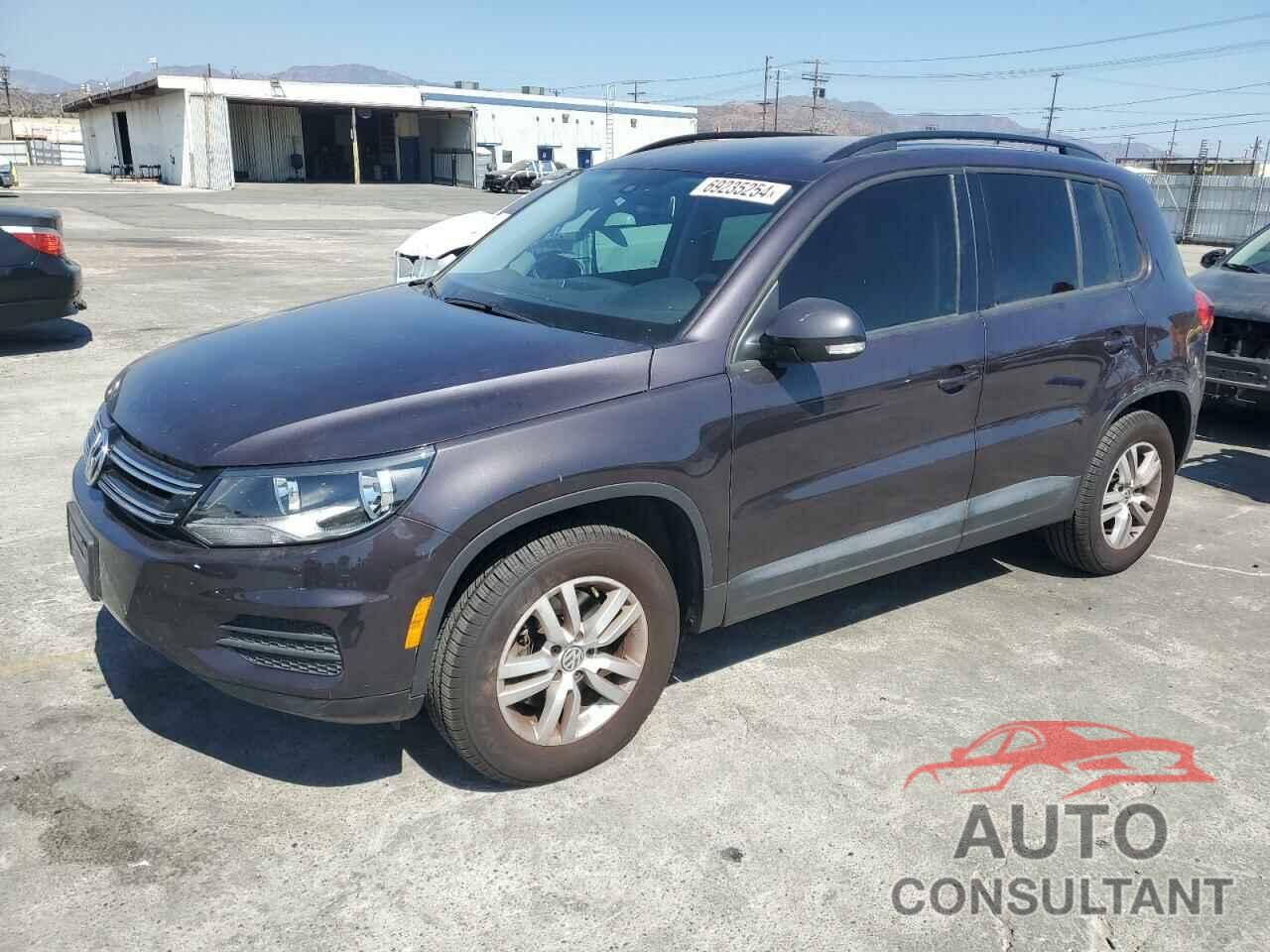 VOLKSWAGEN TIGUAN 2016 - WVGAV7AX0GW535231