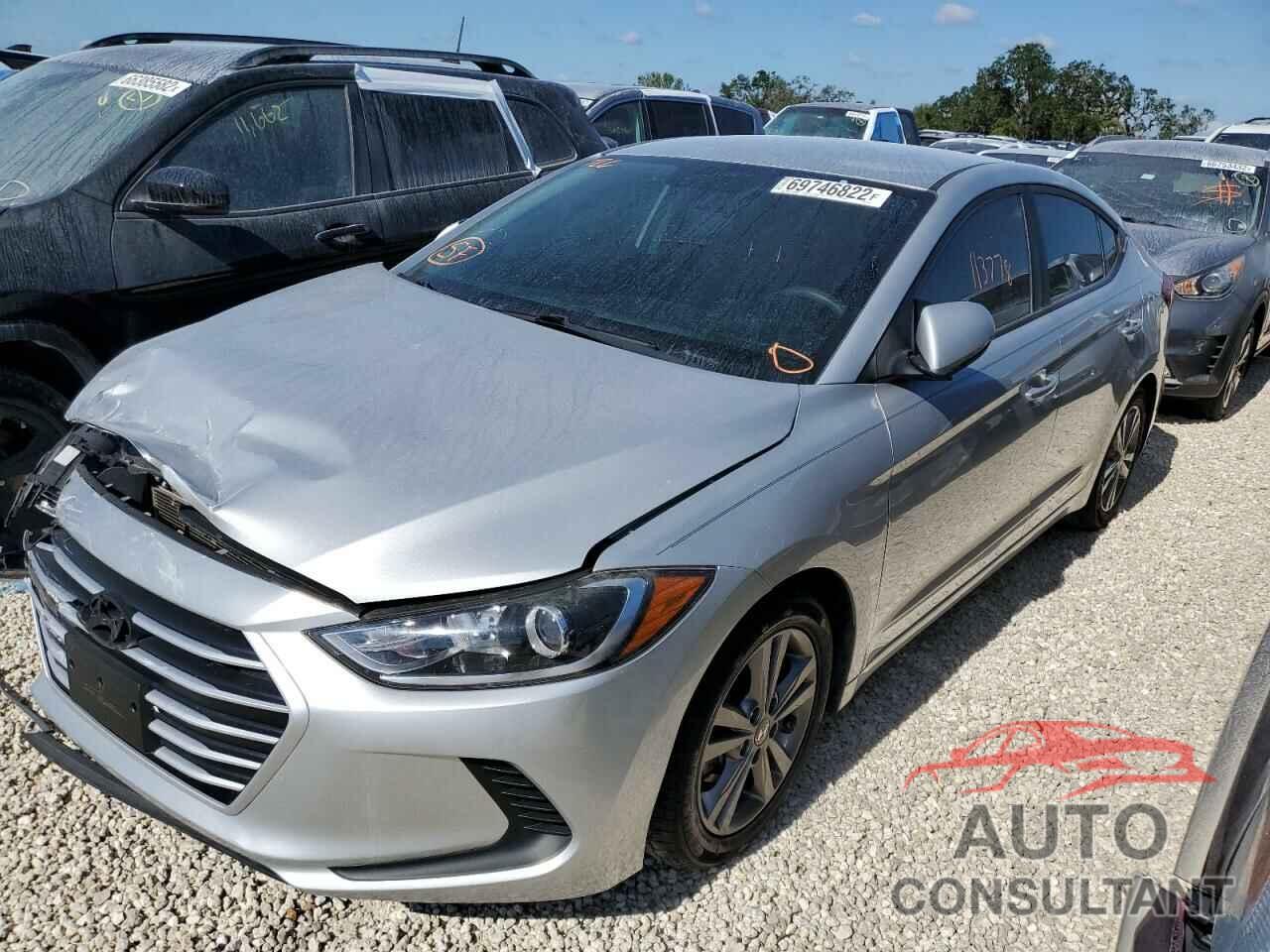 HYUNDAI ELANTRA 2018 - 5NPD84LF4JH324817