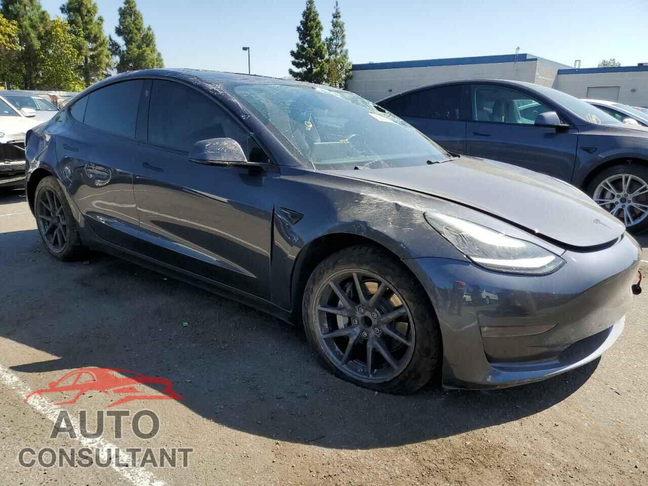 TESLA MODEL 3 2018 - 5YJ3E1EA9JF005044