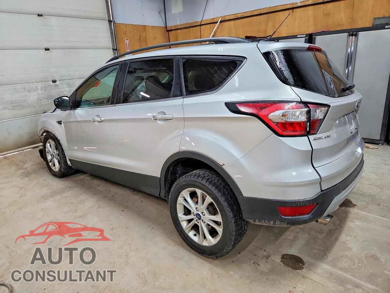 FORD ESCAPE 2018 - 1FMCU9G96JUC50147