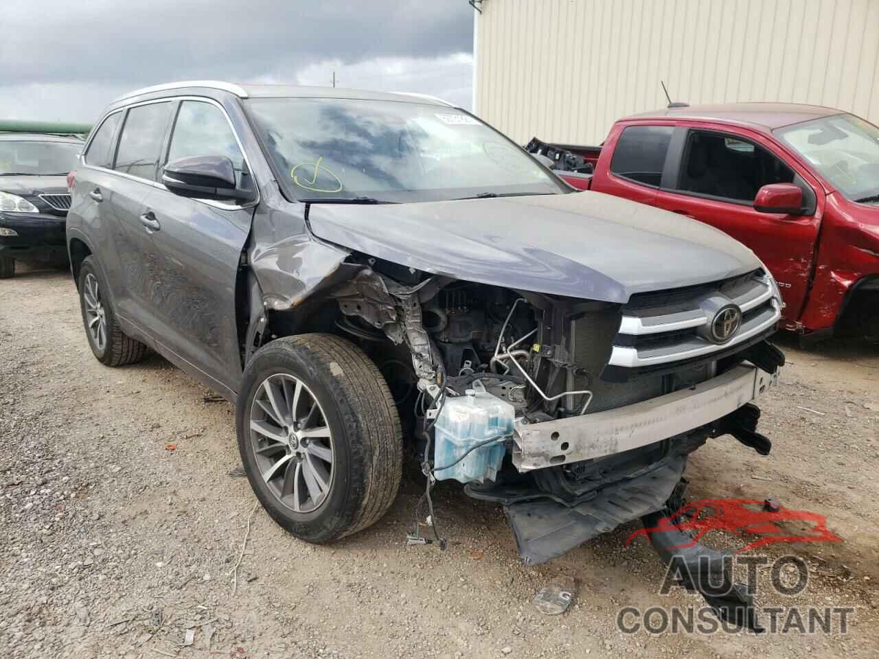 TOYOTA HIGHLANDER 2018 - 5TDKZRFH1JS272166