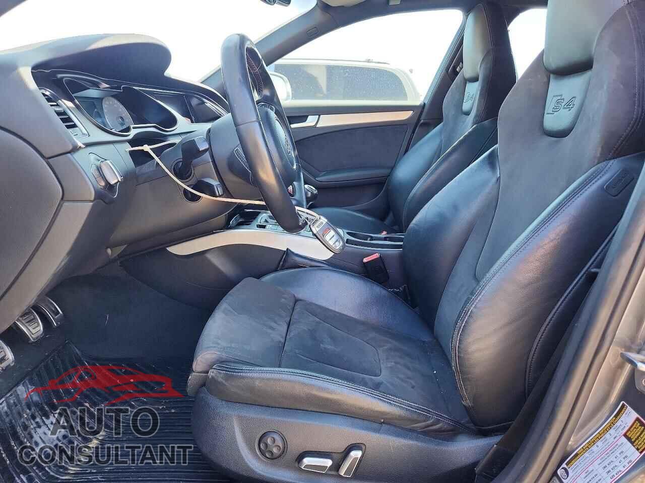AUDI S4/RS4 2014 - WAUDGAFL0EA046544
