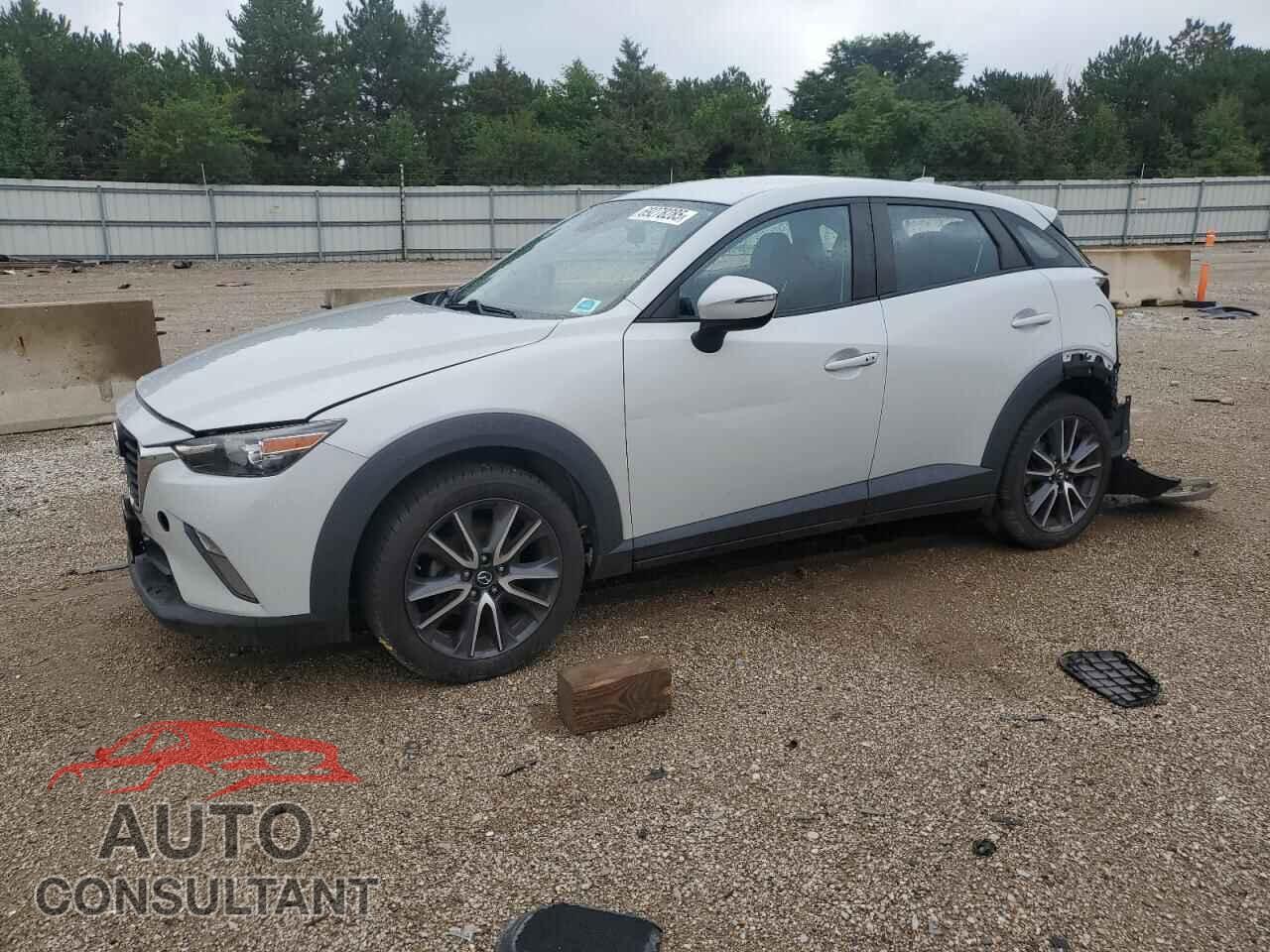MAZDA CX-3 2018 - JM1DKDC74J0325425