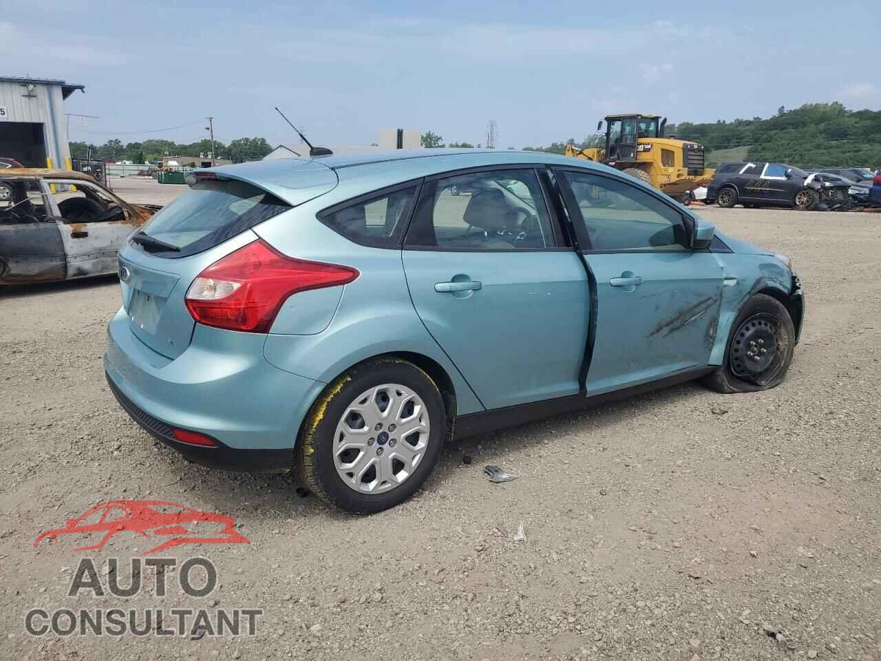 FORD FOCUS 2012 - 1FAHP3K26CL319037