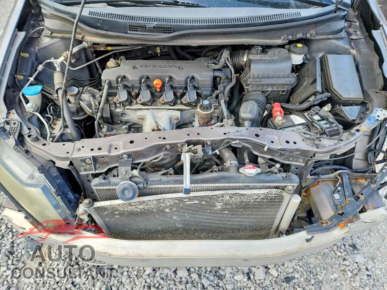 HONDA CIVIC 2013 - 2HGFB2F50DH602919