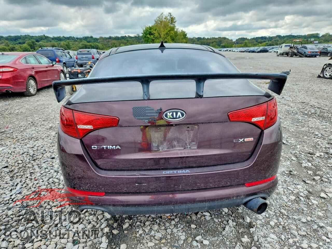 KIA OPTIMA 2011 - KNAGN4A72B5102986