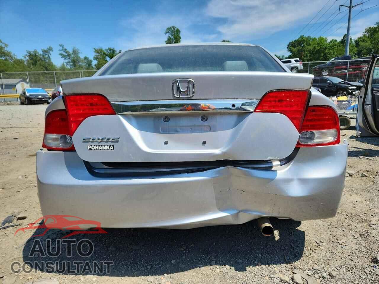 HONDA CIVIC 2011 - 19XFA1F38BE040643
