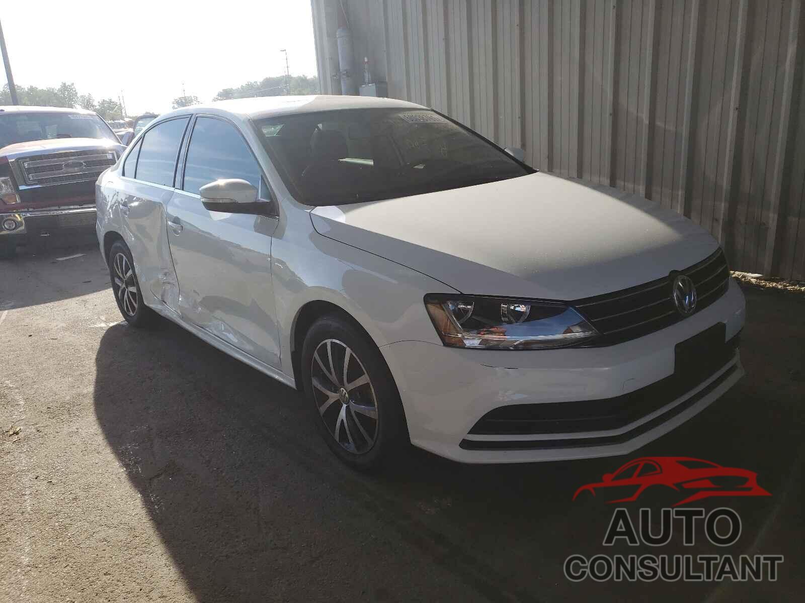 VOLKSWAGEN JETTA 2017 - 3VWDB7AJ6HM399899