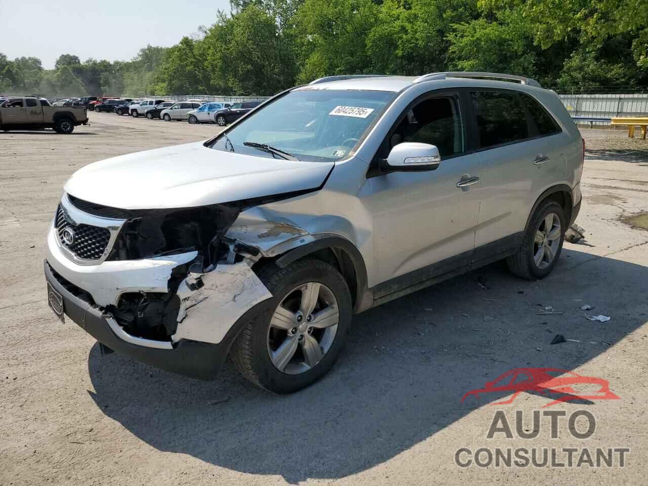 KIA SORENTO 2013 - 5XYKU4A62DG373984