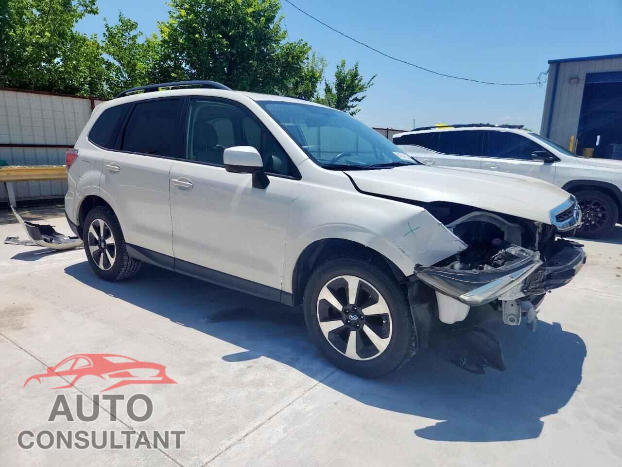 SUBARU FORESTER 2017 - JF2SJAEC1HH423828