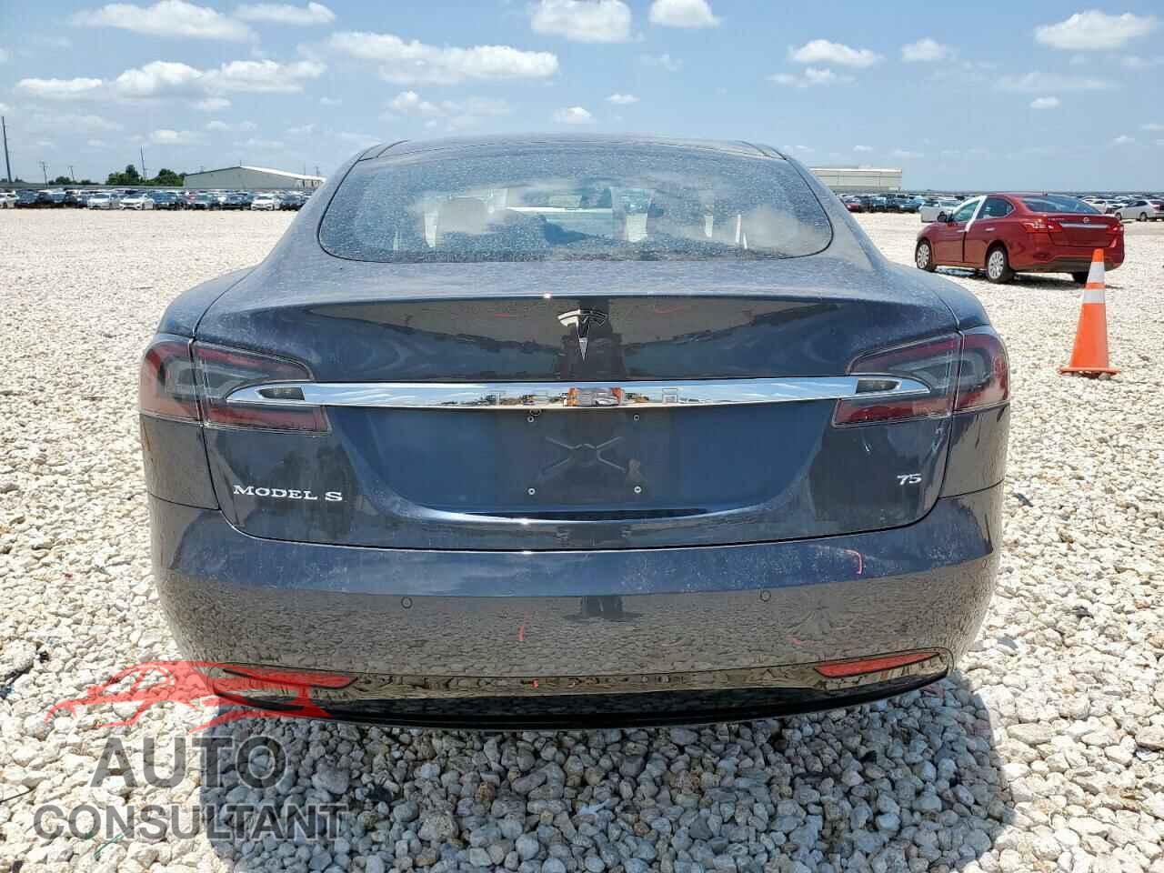 TESLA MODEL S 2017 - 5YJSA1E15HF223354
