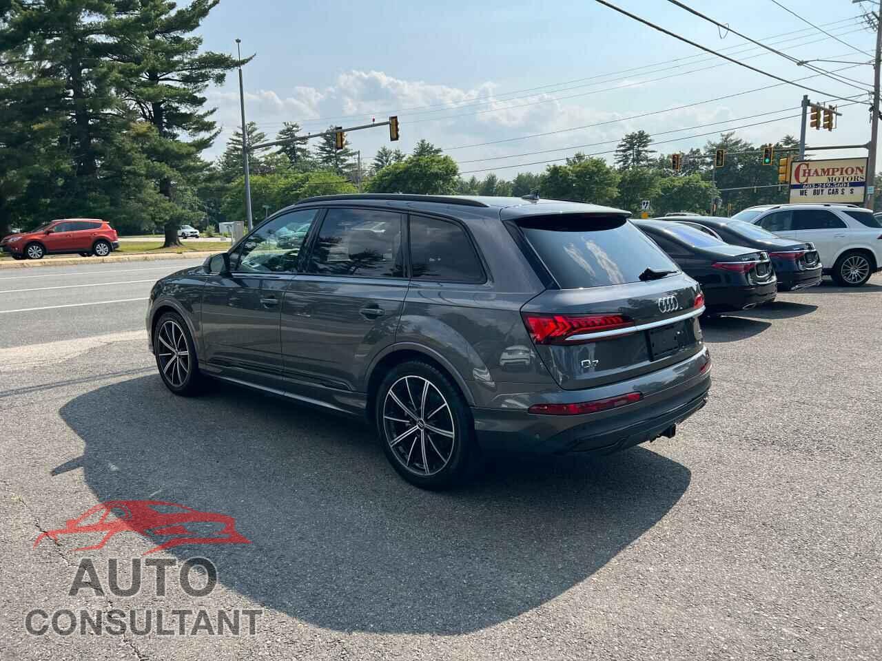 AUDI Q7 2021 - WA1VXAF77MD011937