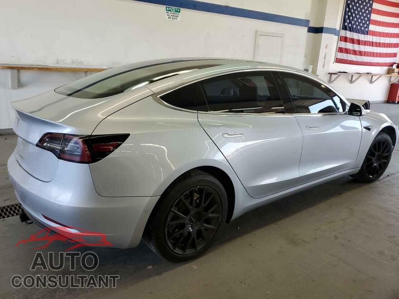 TESLA MODEL 3 2018 - 5YJ3E1EA2JF078546