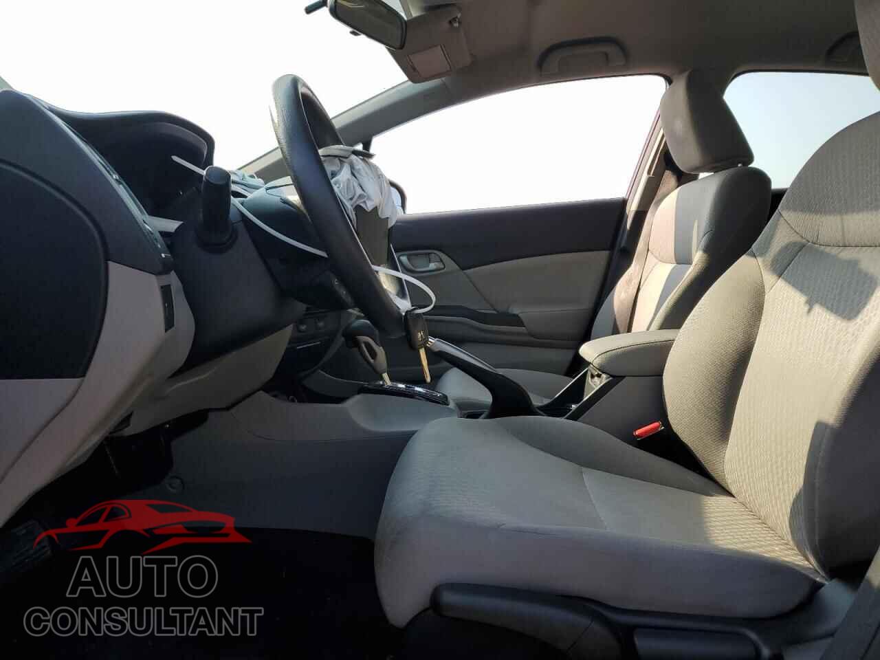 HONDA CIVIC 2015 - 2HGFB2F40FH040207
