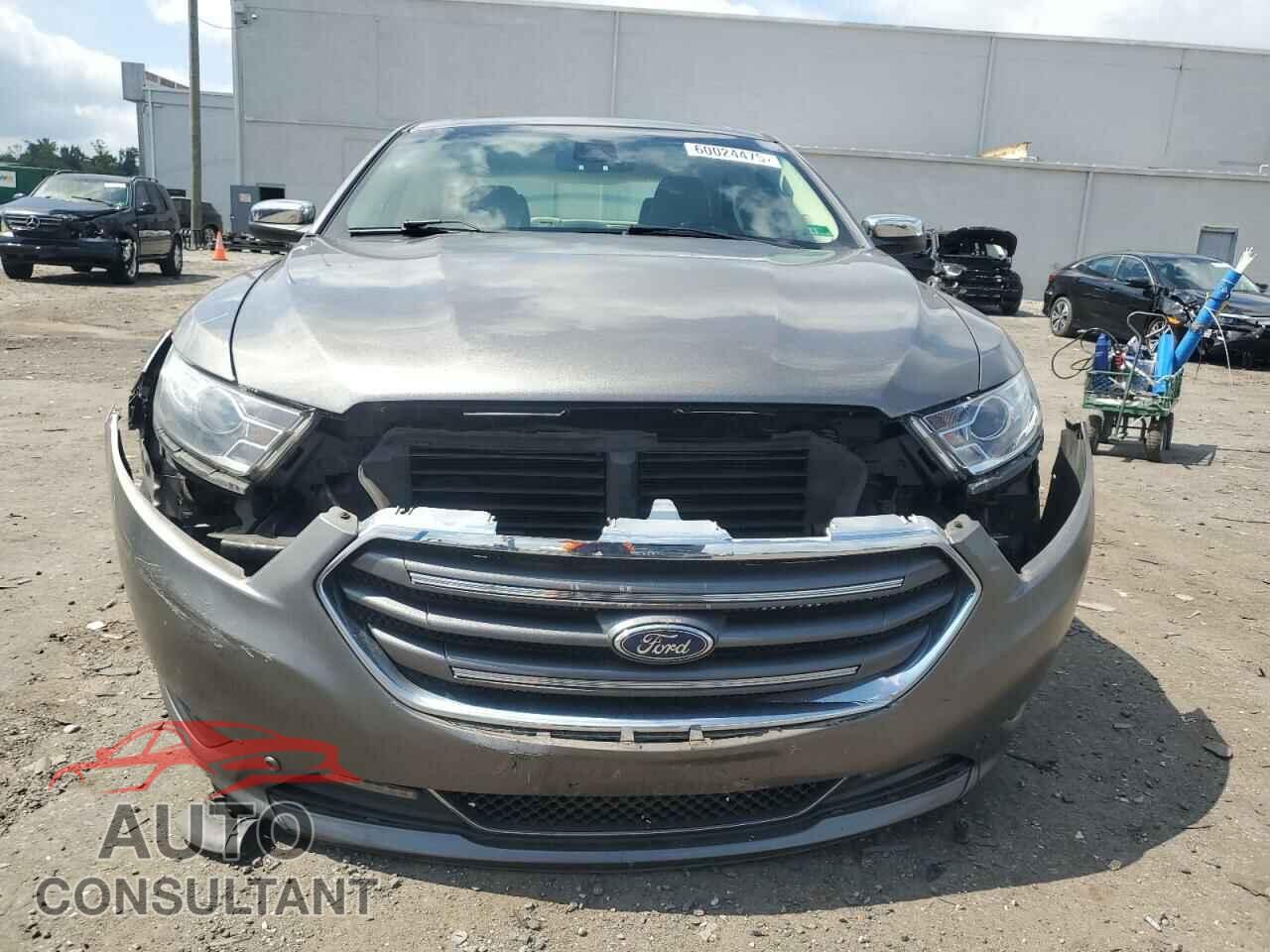 FORD TAURUS 2014 - 1FAHP2J86EG130738