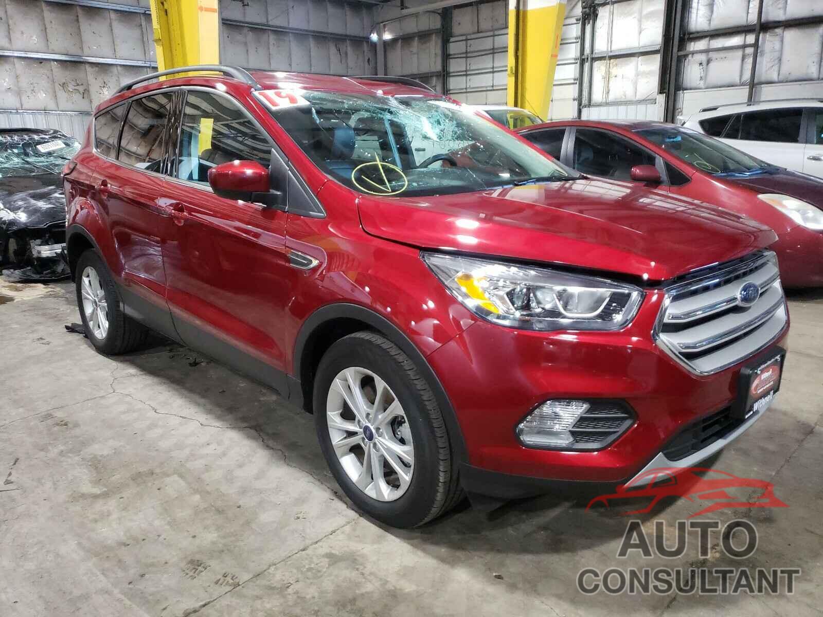 FORD ESCAPE 2019 - 1FMCU9HD7KUC32308