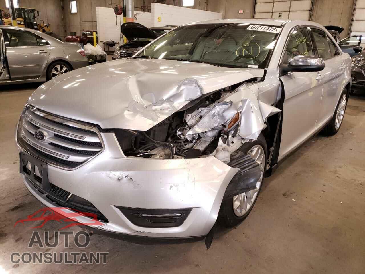 FORD TAURUS 2018 - 1FAHP2F88JG126287