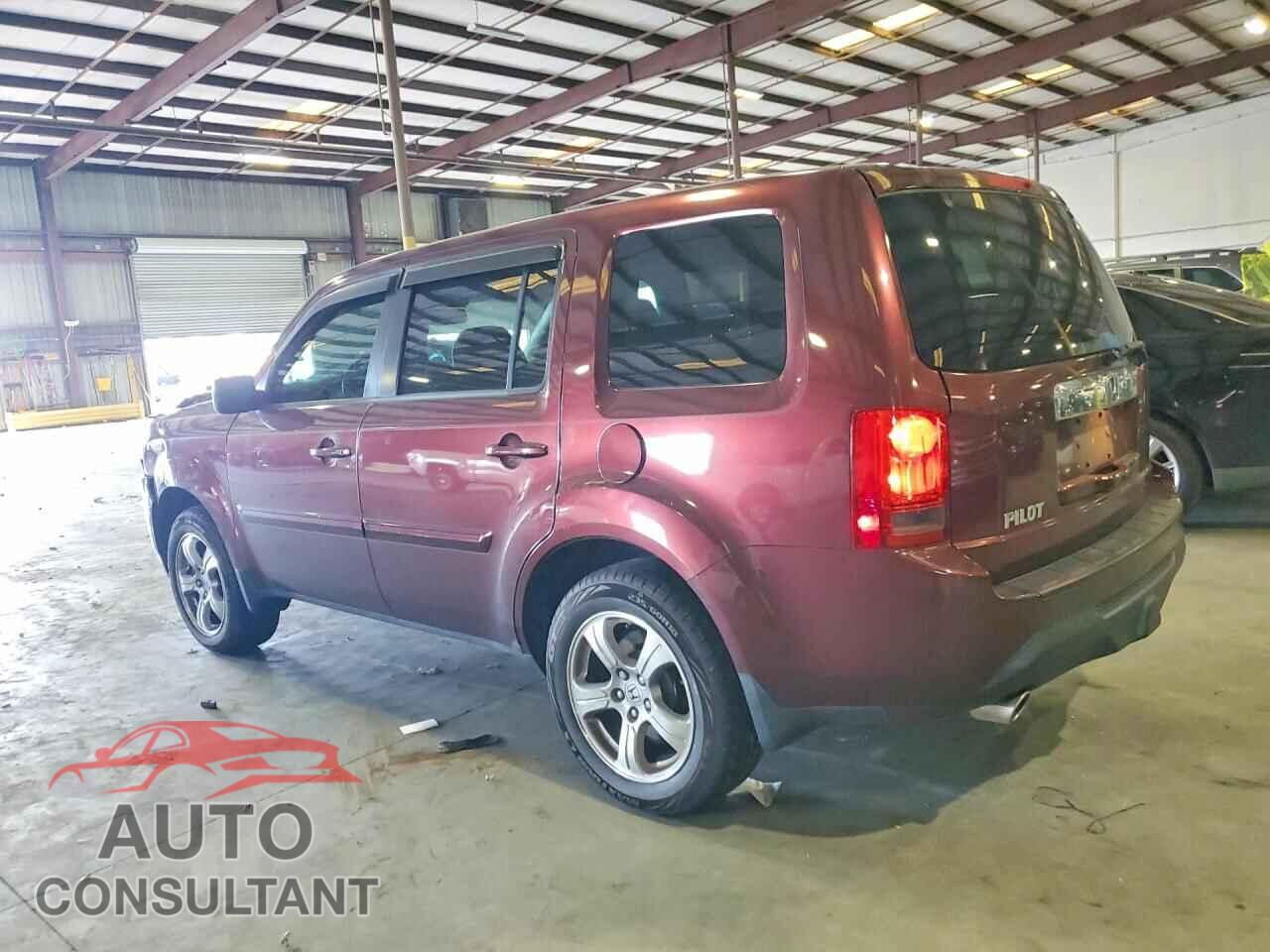 HONDA PILOT 2013 - 5FNYF3H57DB004928