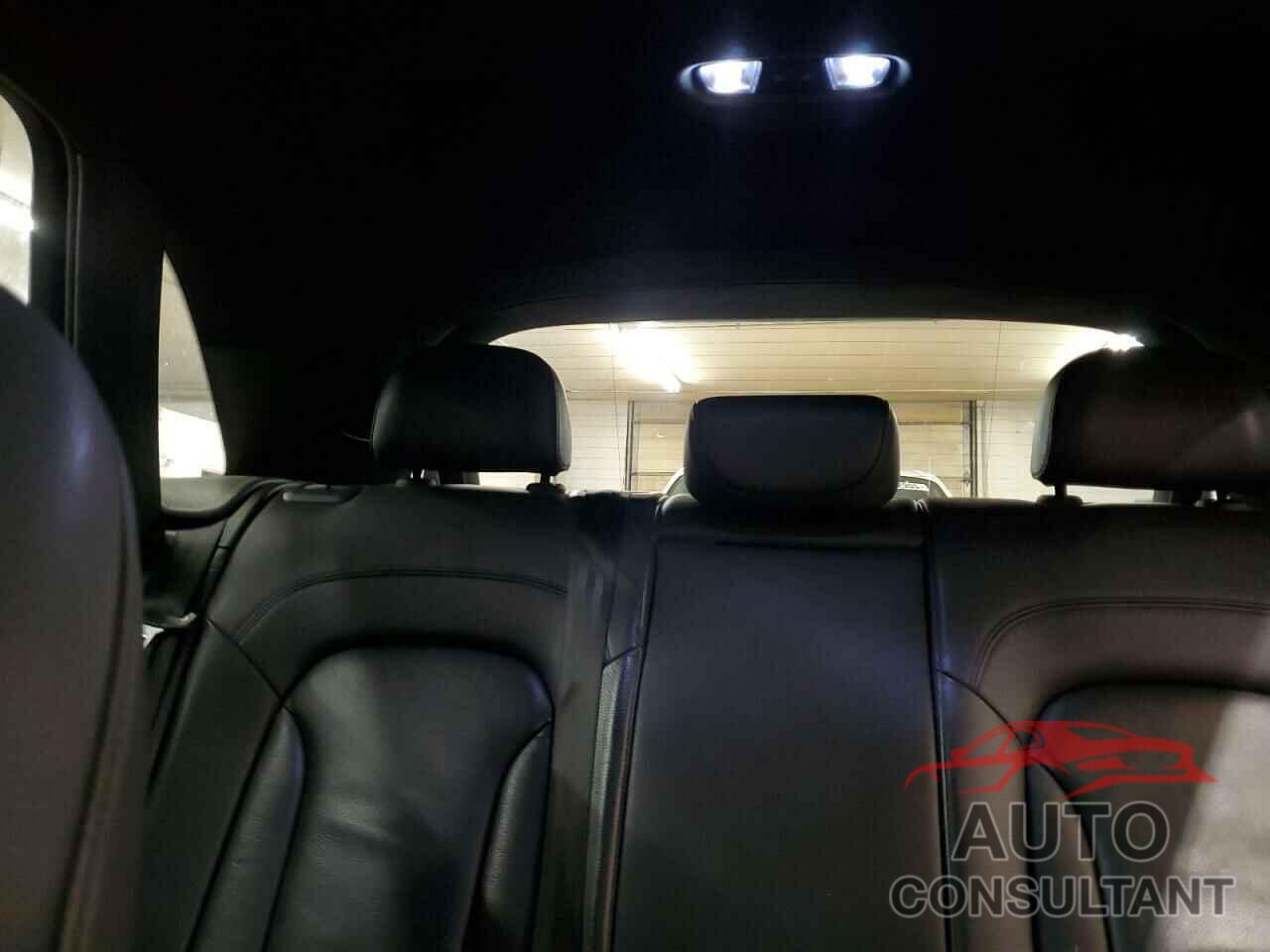 AUDI Q3 2015 - WA1EFCFS9FR006974