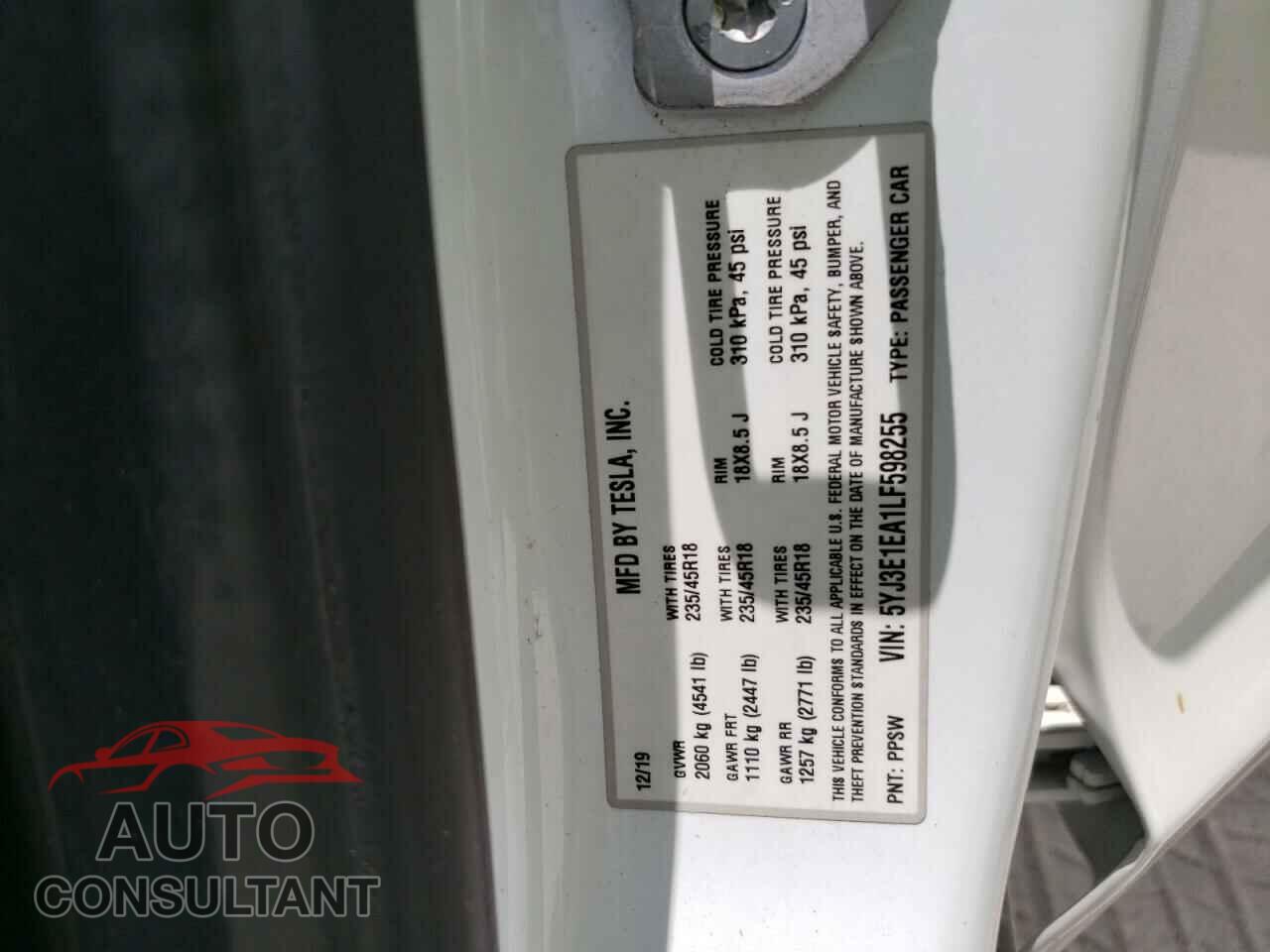 TESLA MODEL 3 2020 - 5YJ3E1EA1LF598255
