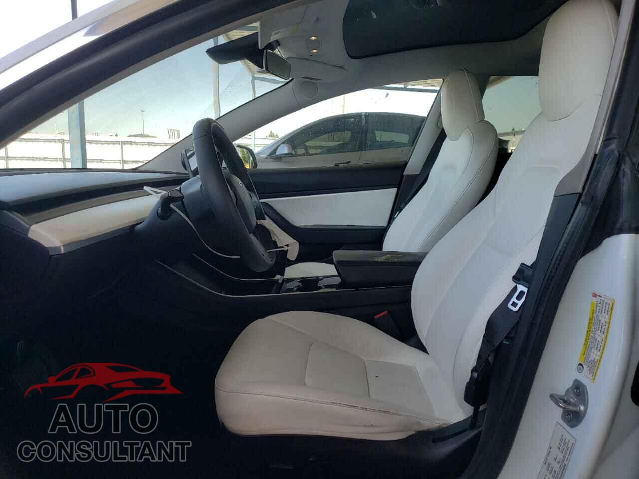 TESLA MODEL 3 2019 - 5YJ3E1EA7KF444938