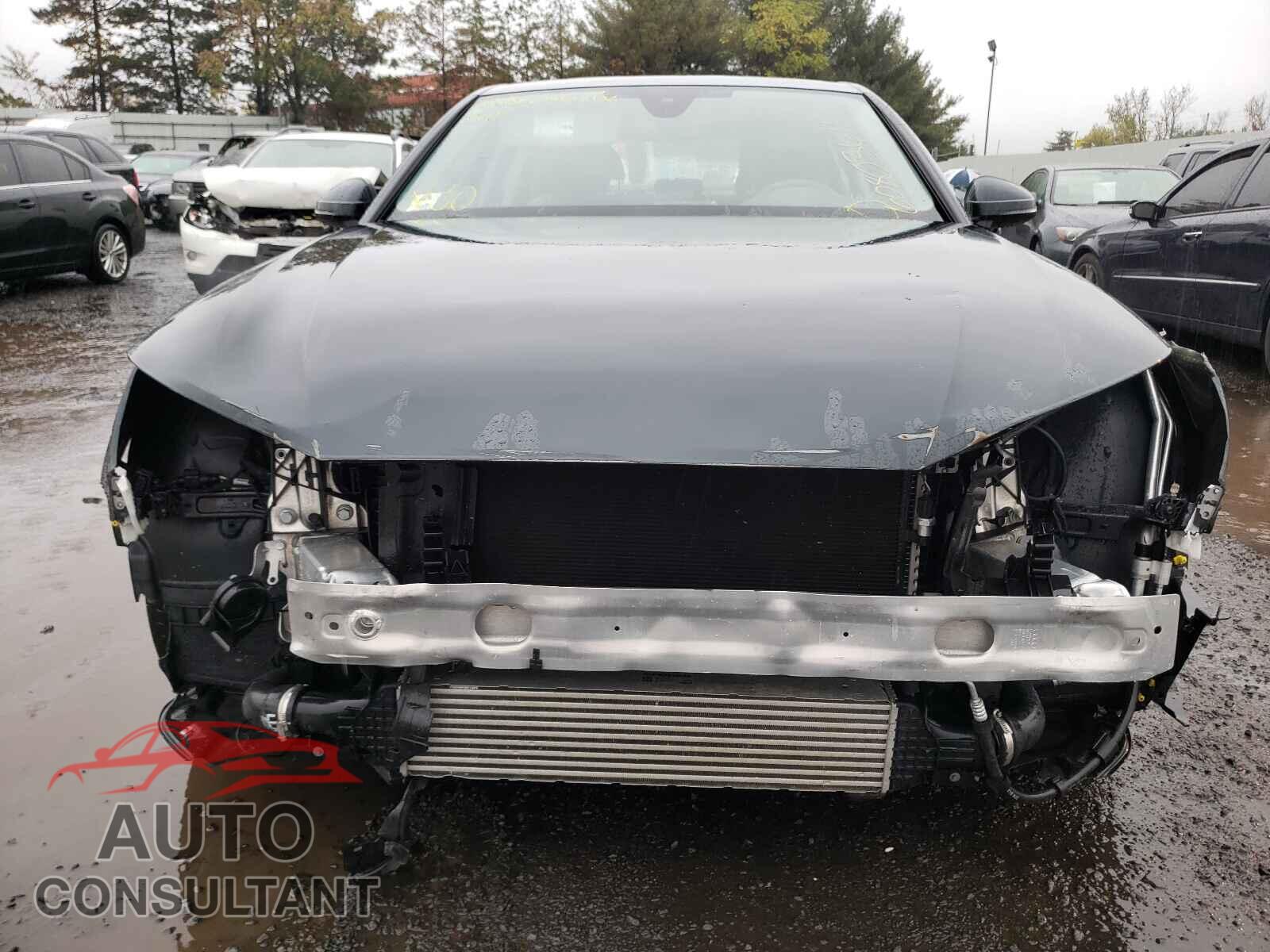 AUDI A4 2019 - WAUDNAF40KN013045