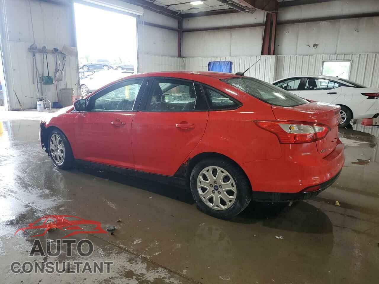 FORD FOCUS 2012 - 1FAHP3F23CL335416