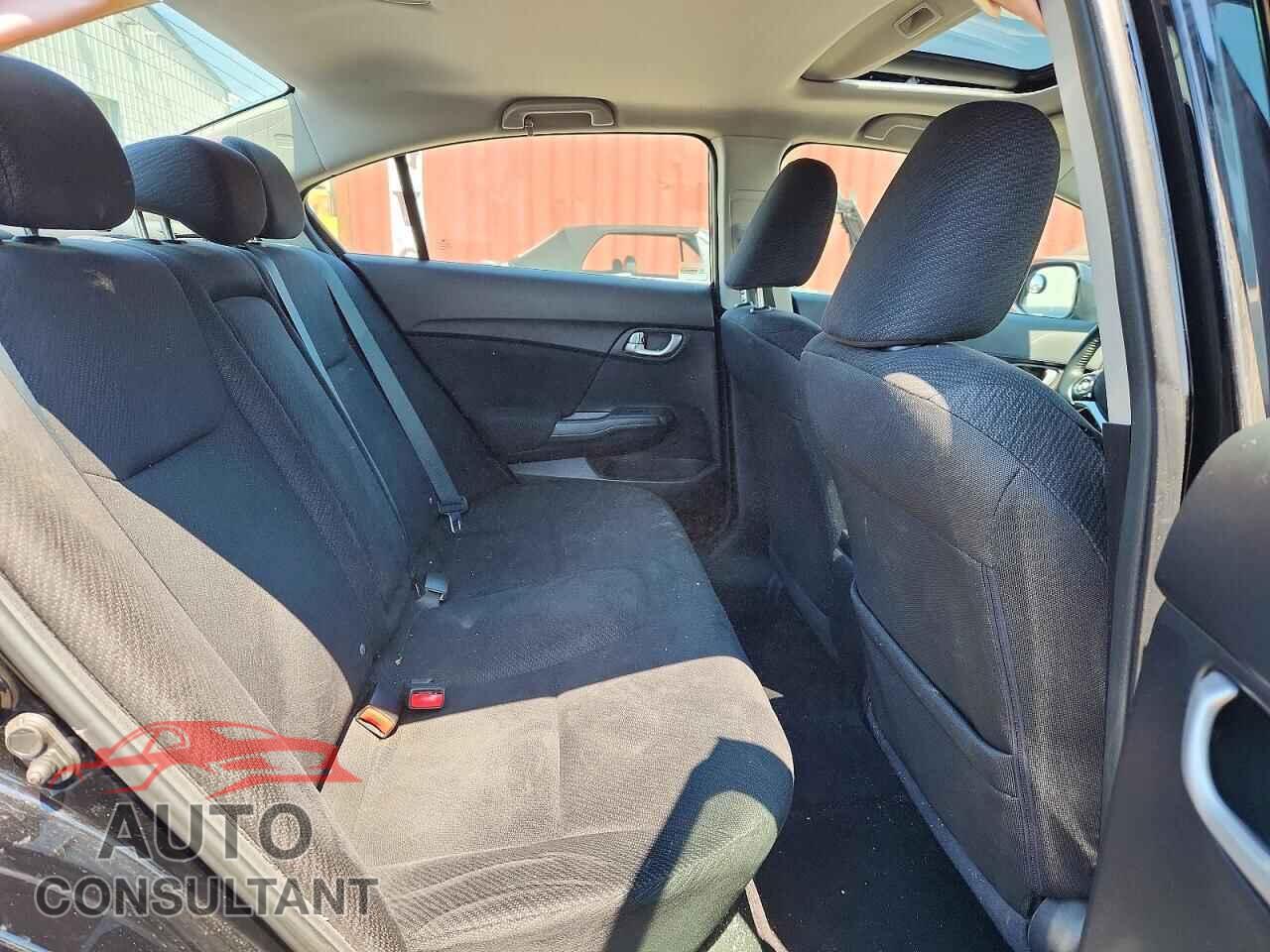 HONDA CIVIC 2013 - 2HGFB2F52DH036259