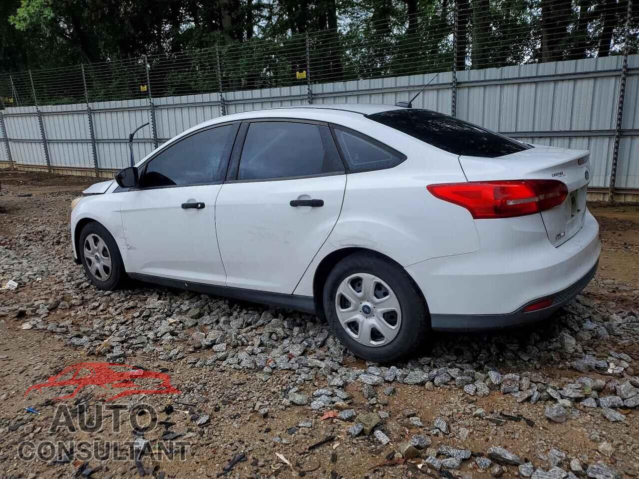 FORD FOCUS 2017 - 1FADP3E20HL239492