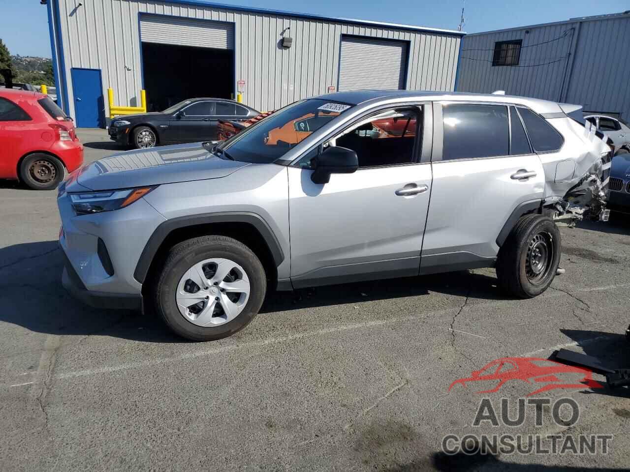 TOYOTA RAV4 2023 - 2T3H1RFV1PW296045