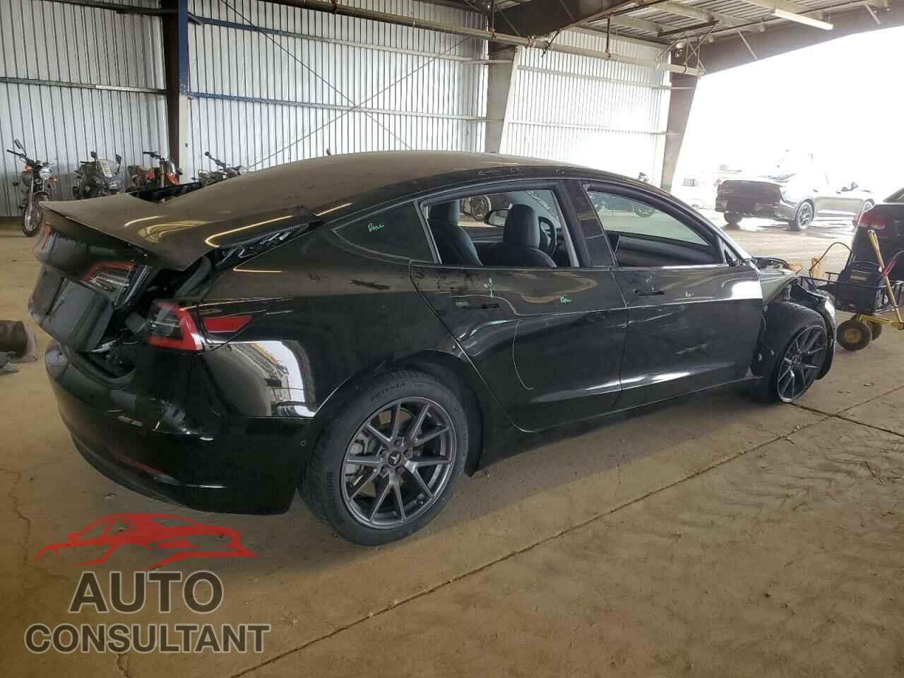 TESLA MODEL 3 2022 - 5YJ3E1EA4NF355588