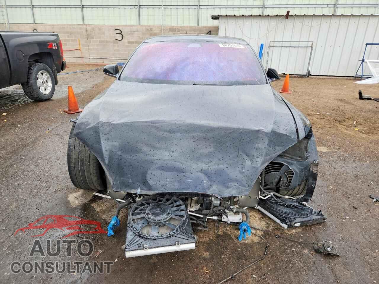 TESLA MODEL S 2018 - 5YJSA1E20JF298719