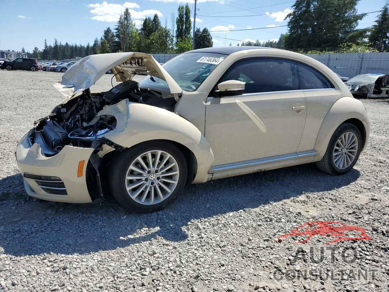 VOLKSWAGEN BEETLE 2019 - 3VWFD7AT3KM705288