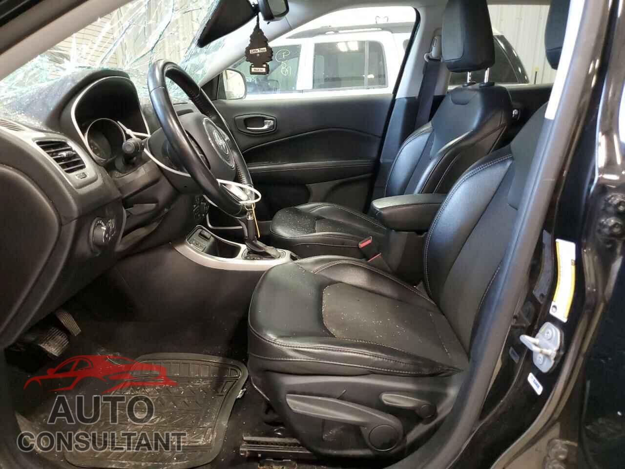 JEEP COMPASS 2019 - 3C4NJCBB7KT852015