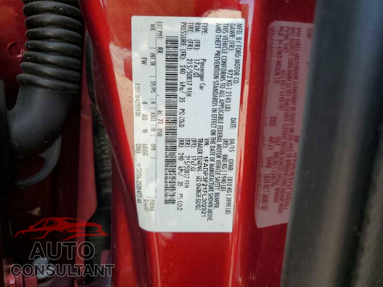 FORD FOCUS 2015 - 1FADP3F21FL302921