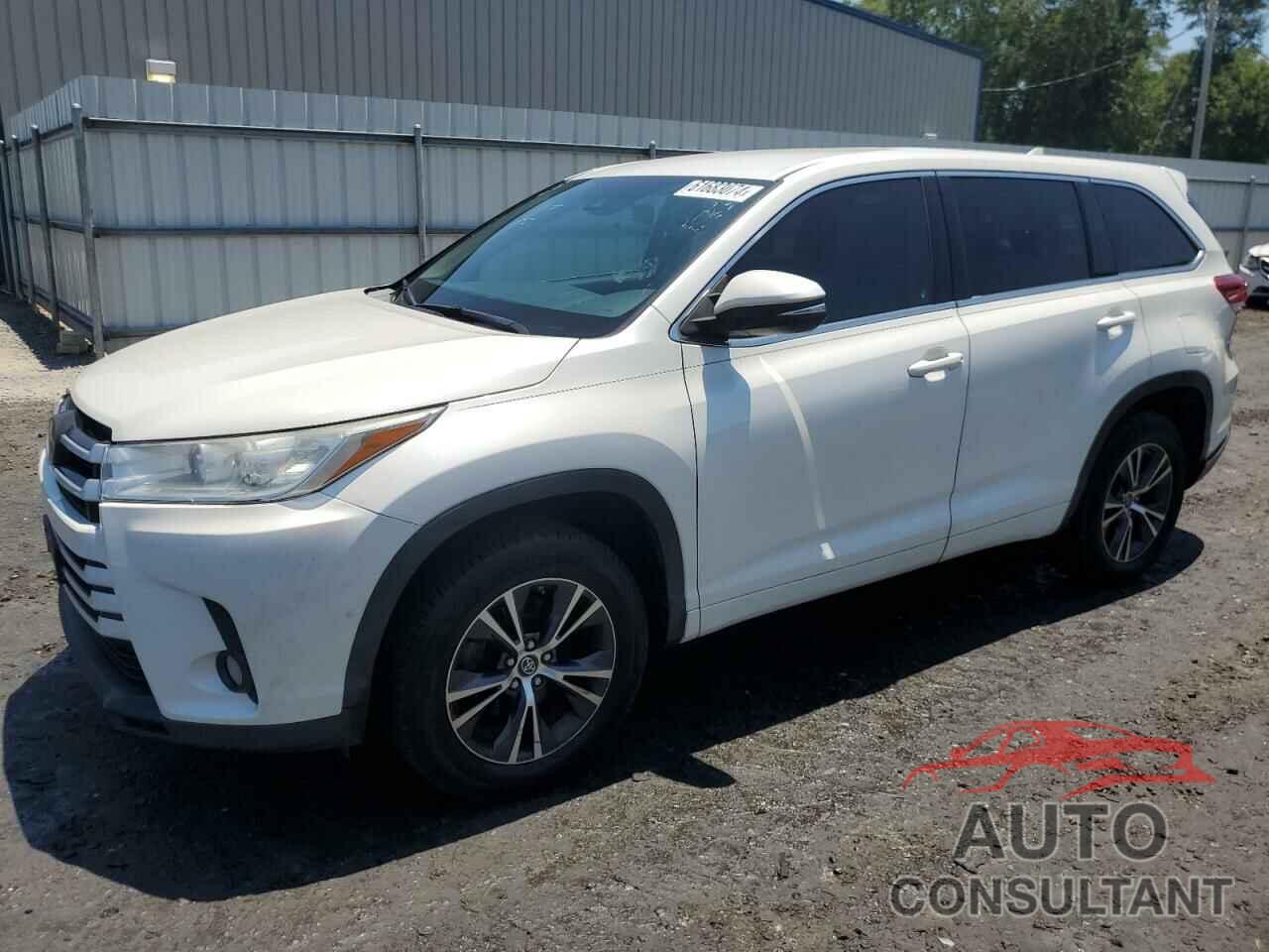 TOYOTA HIGHLANDER 2018 - 5TDZZRFH3JS260597