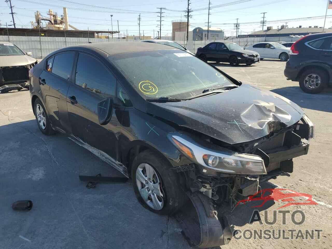 KIA FORTE 2018 - 3KPFL4A77JE207014