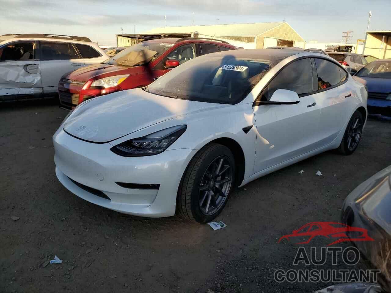 TESLA MODEL 3 2021 - 5YJ3E1EA2MF861144