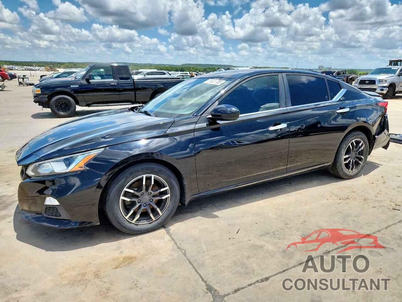NISSAN ALTIMA 2019 - 1N4BL4BV2KN313871