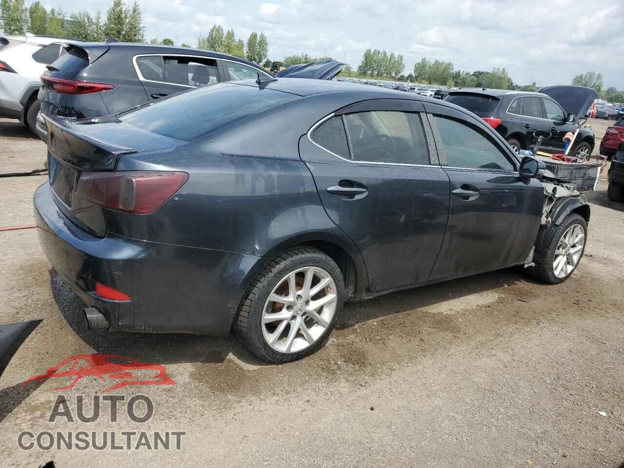LEXUS IS 2011 - JTHCF5C20B5045062