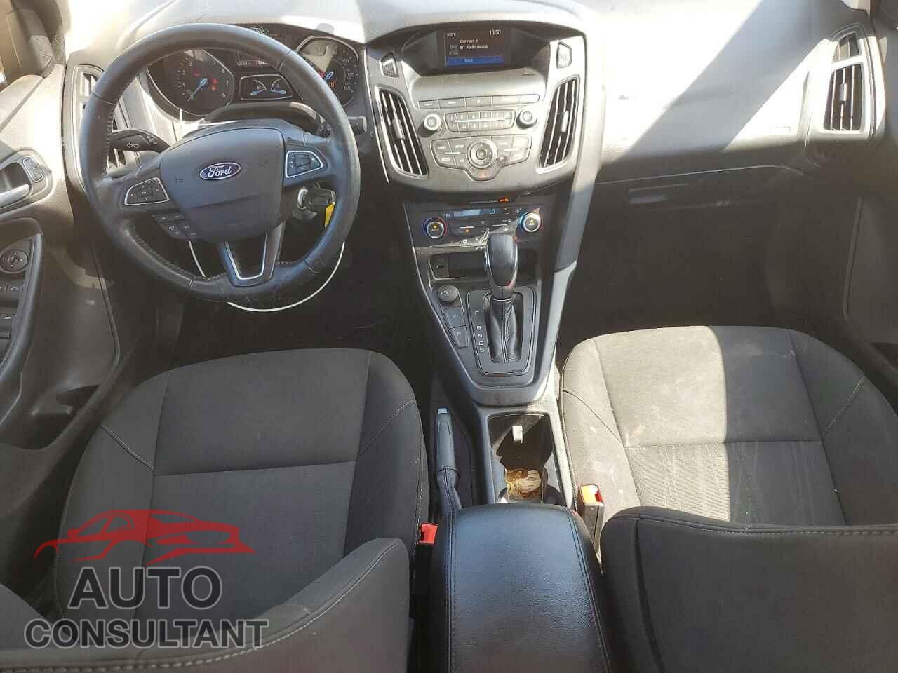 FORD FOCUS 2018 - 1FADP3FE2JL202779