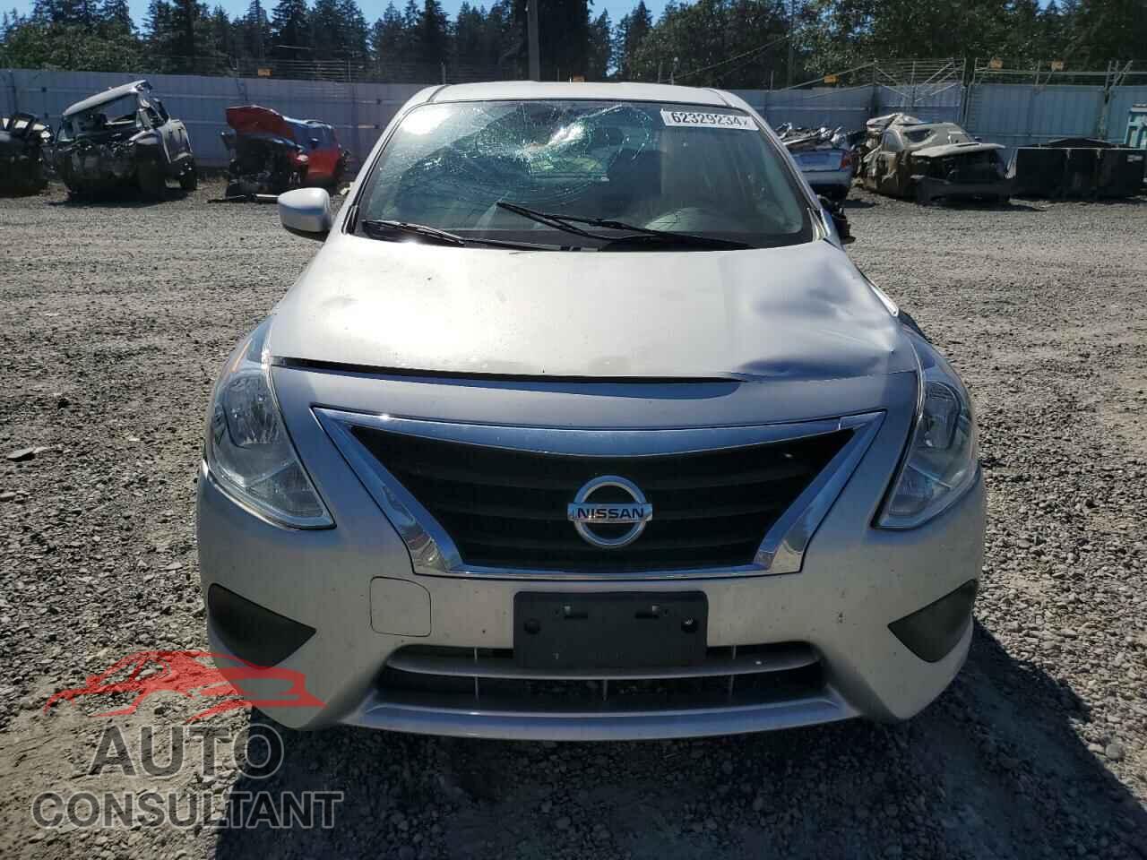 NISSAN VERSA 2017 - 3N1CN7AP3HL804829