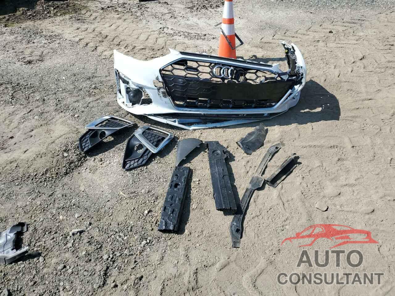 AUDI A4 2022 - WAUEAAF40NN011607
