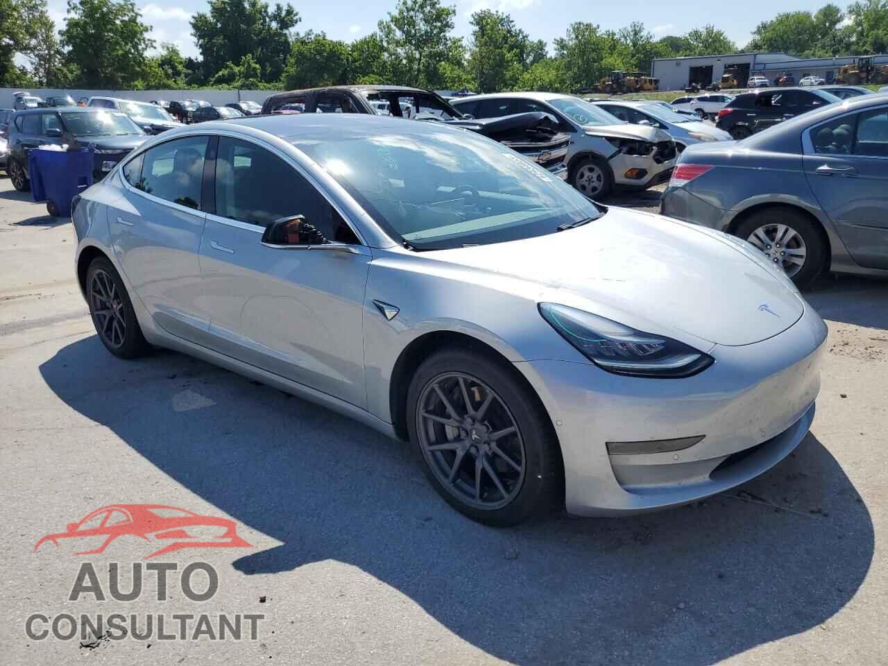 TESLA MODEL 3 2018 - 5YJ3E1EB9JF127668