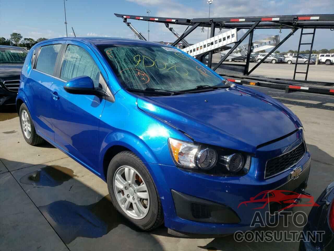 CHEVROLET SONIC 2016 - 1G1JC6SH1G4176827