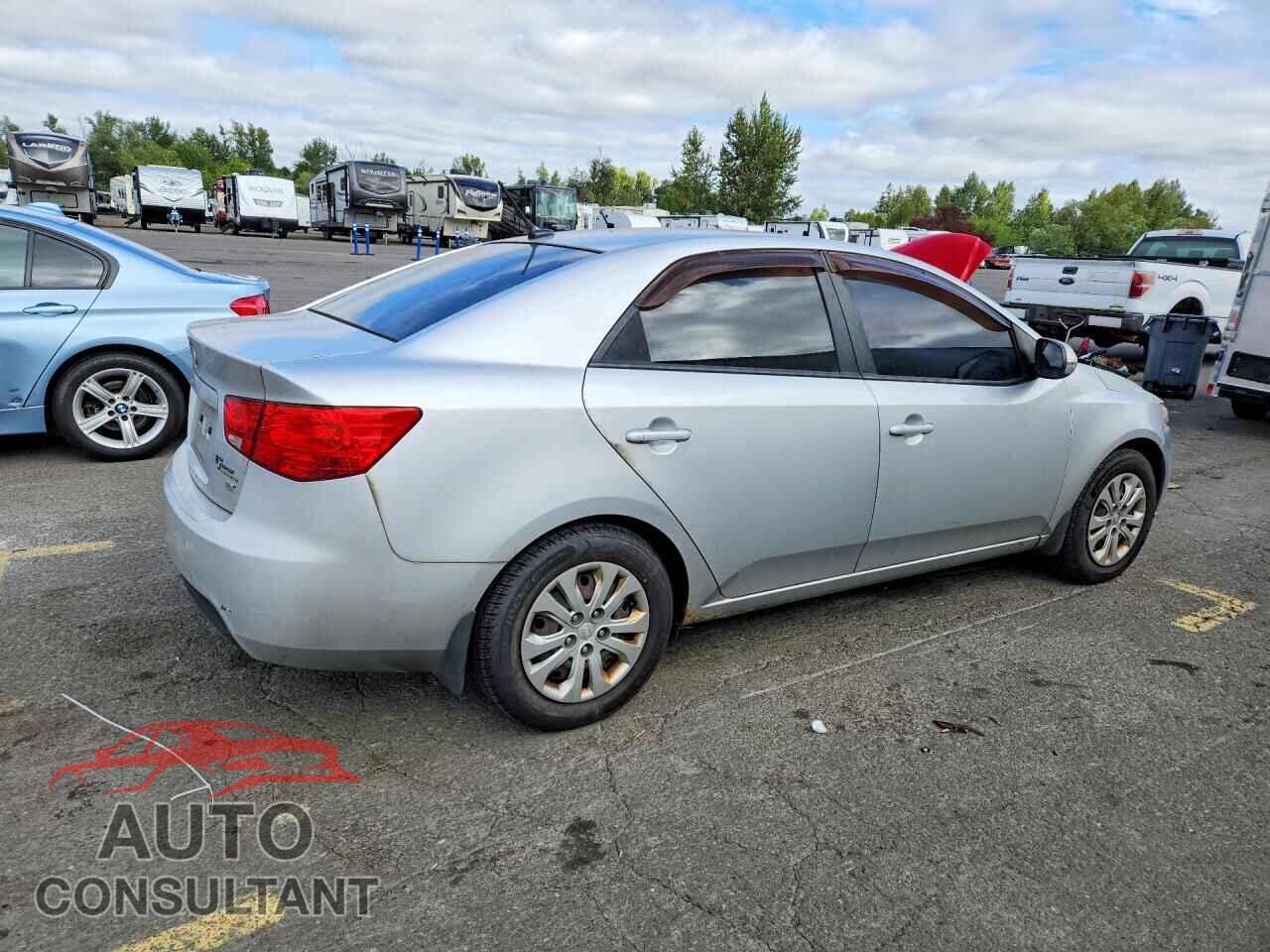 KIA FORTE 2012 - KNAFU4A21C5629700