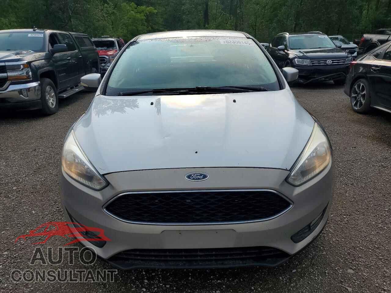 FORD FOCUS 2017 - 1FADP3F23HL255846