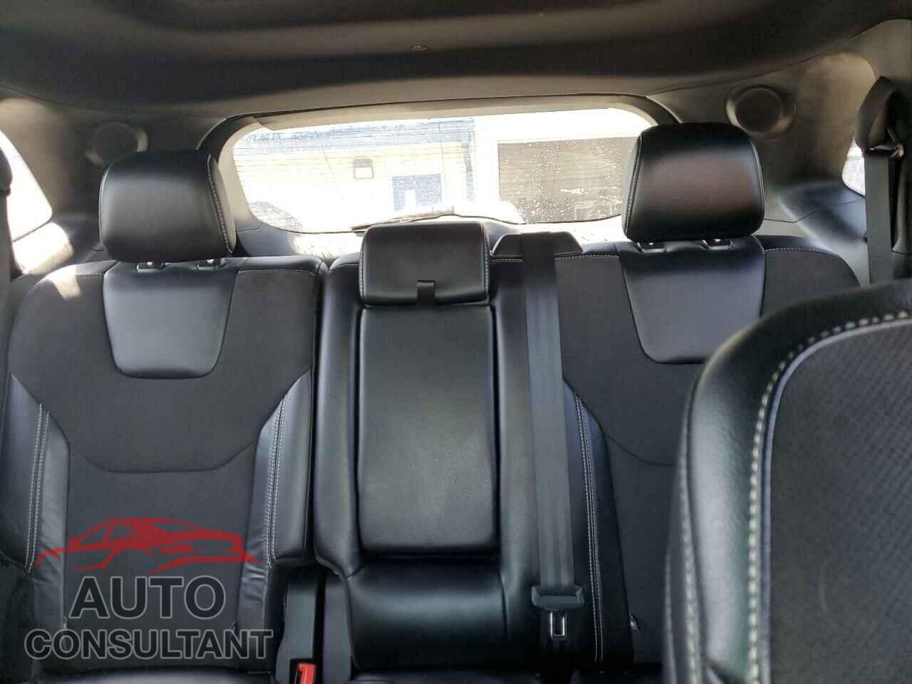FORD EDGE 2019 - 2FMPK4AP5KBC19321