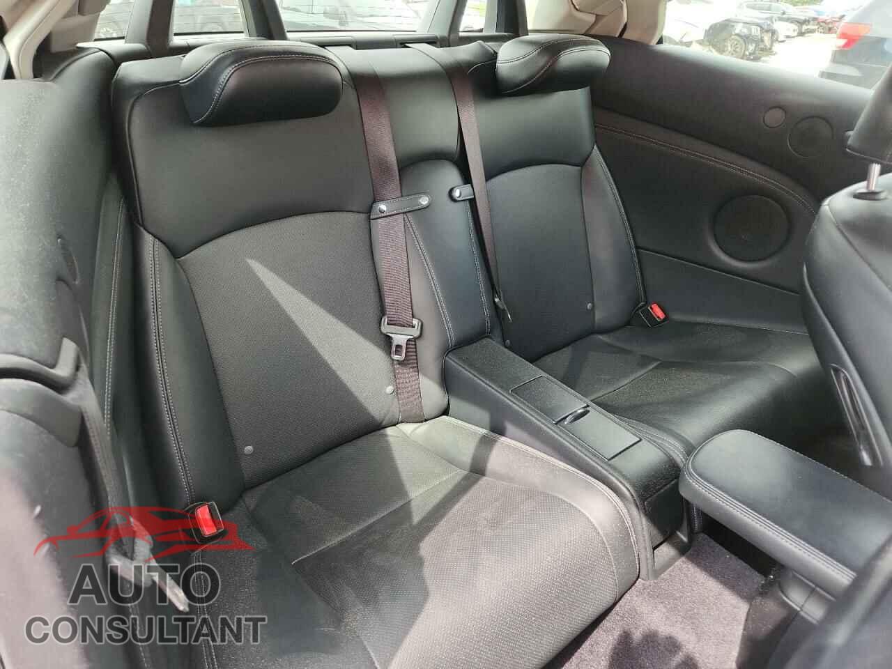 LEXUS IS 2012 - JTHFE2C24C2507995